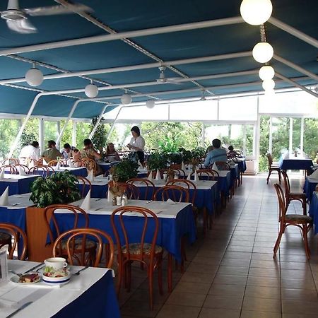 Hotel Adriatic Omišalj Exterior foto